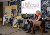 Rok E-žien apríl 2015 - zľava Andrea Trávničková, Martina Valešová, Lucia Lužinská, Daniela Rau, Gabi Revická a Mirka Števková