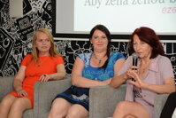 Rok E-žien jún 2015: z ľavej strany: Katarína Hullová, Bohumila Ďurišová, Jasmina Ivanovič